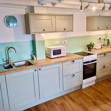 2 Stable Cottage, Llanbethery Llancarfan Εξωτερικό φωτογραφία