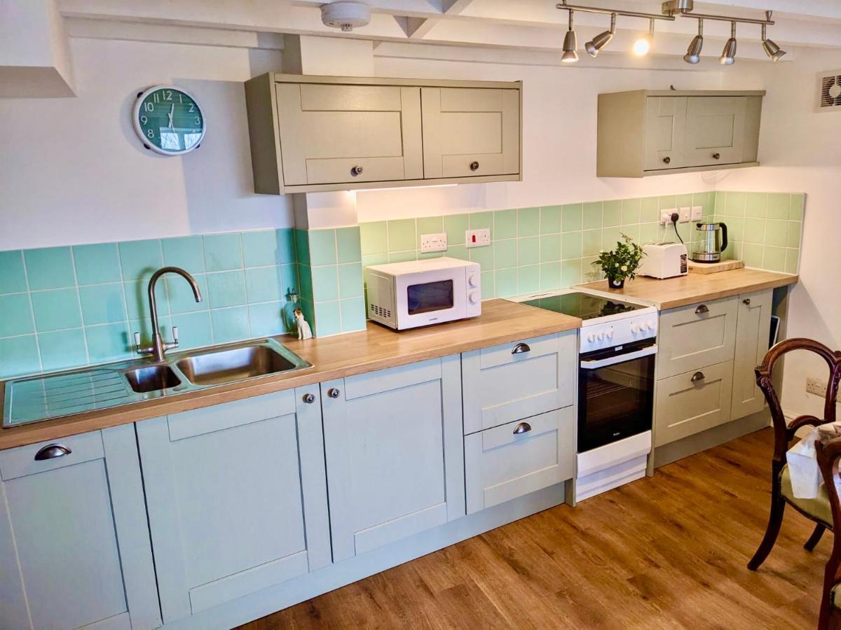 2 Stable Cottage, Llanbethery Llancarfan Εξωτερικό φωτογραφία